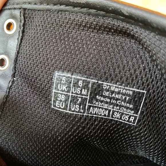 SOLD Dr Martens Delaney ankle boot purple size 7 - Picture 10 of 10